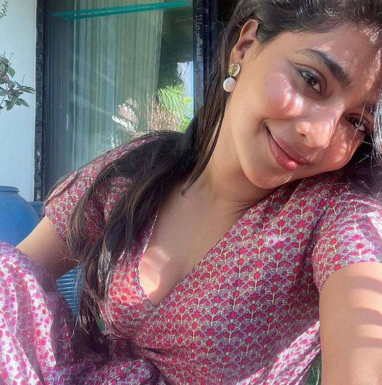 Aishwarya Lekshmi Unseen Hot Photos