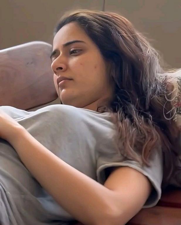 Ashika Ranganath Hot Photos