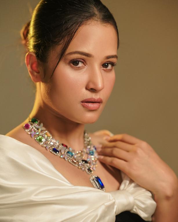 Brinda Acharya Hot