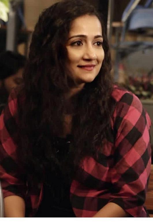 Jhinal Belani hot photos