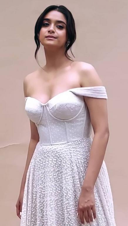 Keerthy Suresh Hot Photos