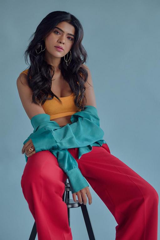 Khushi Shah Beautiful Photos