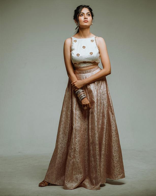 Kushee Ravi Stunning Photos