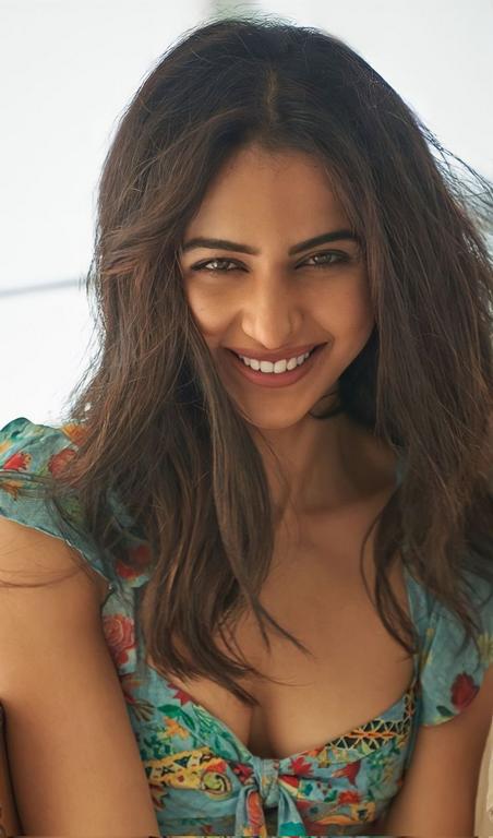 Rakul Preet Singh Hot Photos