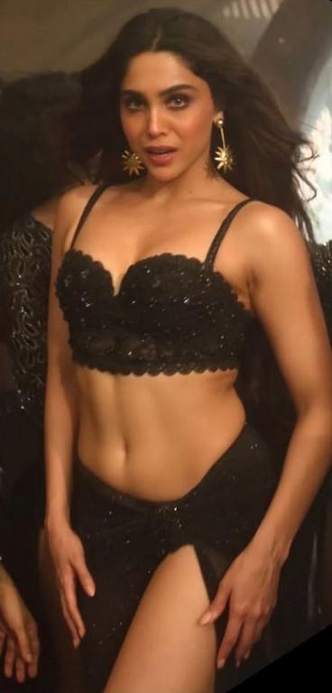 Sharvari Wagh Sizzling Hot Photos