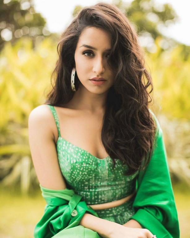 Shraddha Kapoor Hot Photos