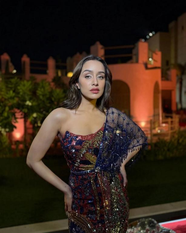 Shraddha Kapoor Hot Photos