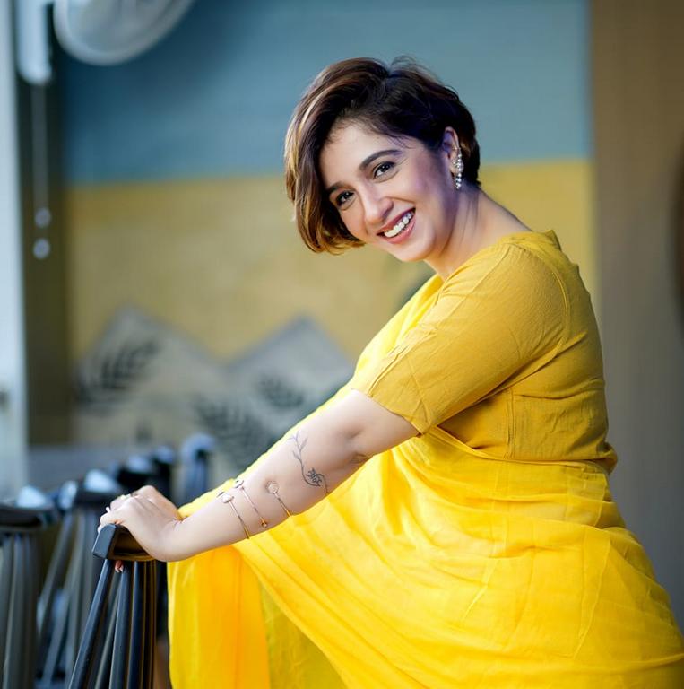 Snehlata Vasaikar Glamour Pictures