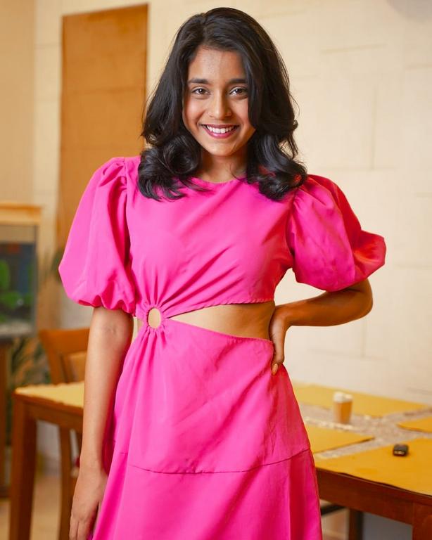 Sumbul Touqeer Hot Photos