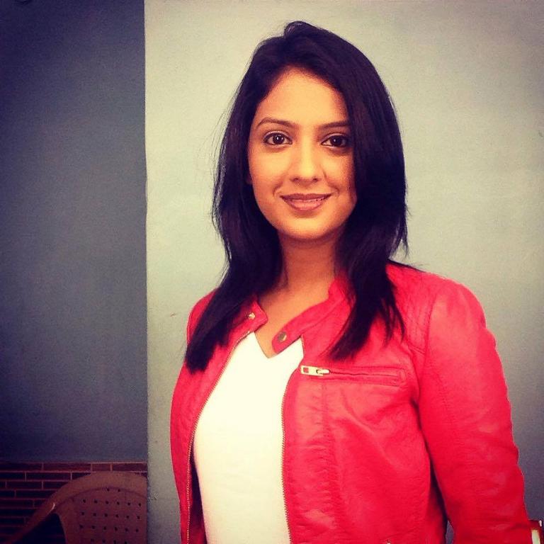 Tejashri Pradhan Hot