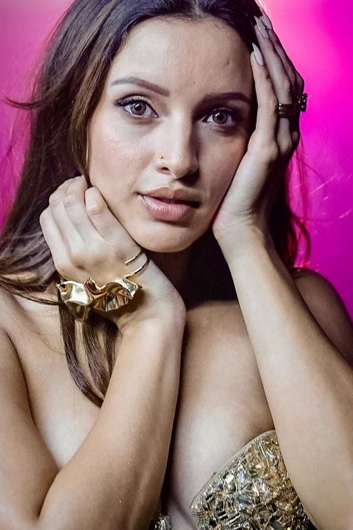 Triptii Dimri Hot Photos