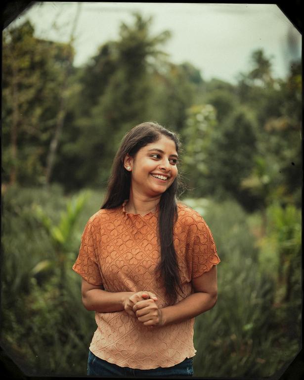 Akhila Photos