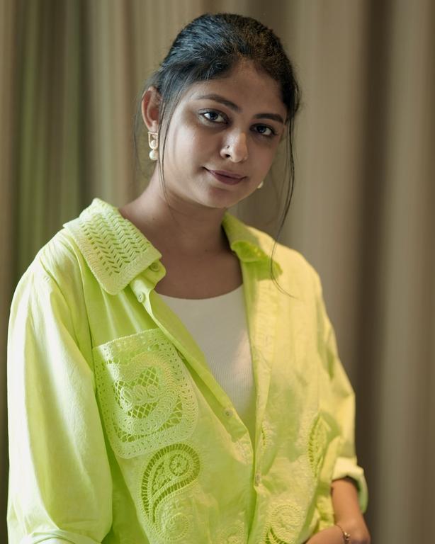 Akhila Photos