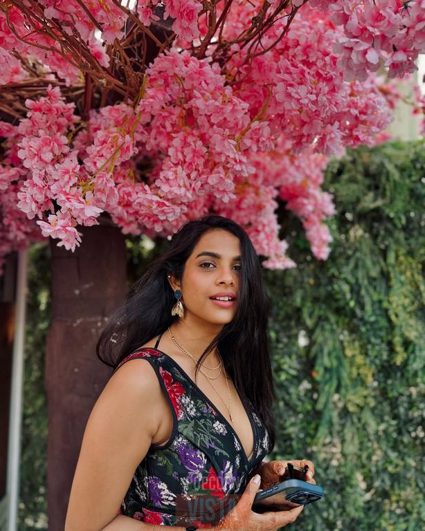 Amruta Dhongade Hot Photos