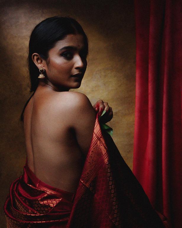 Chaithra J Achar Hot