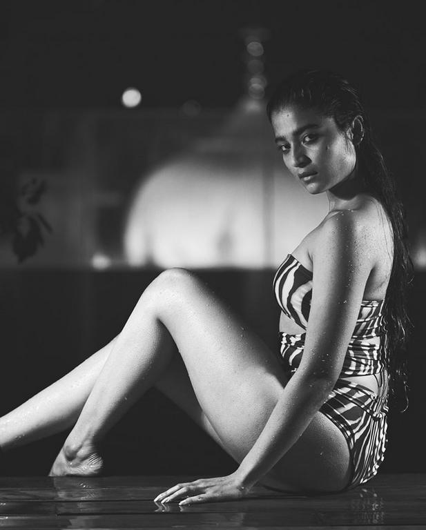 Chaithra J Achar Hot