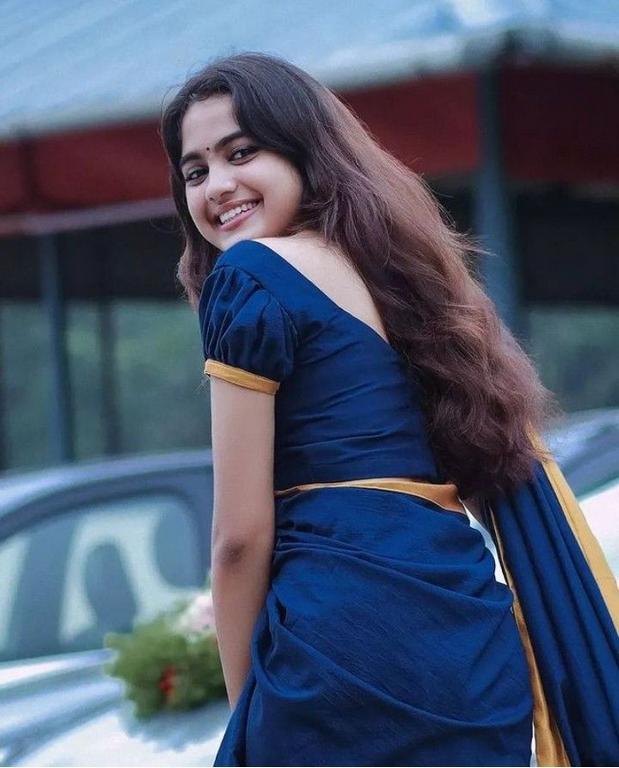 Devika Hot