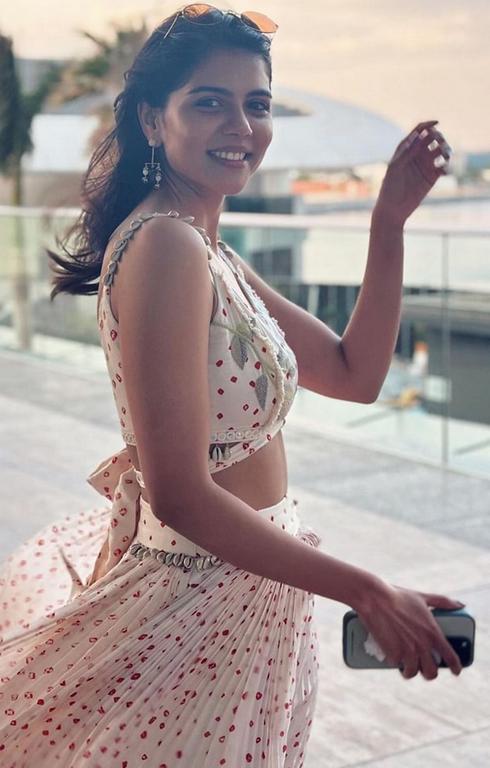 Kalyani Hot
