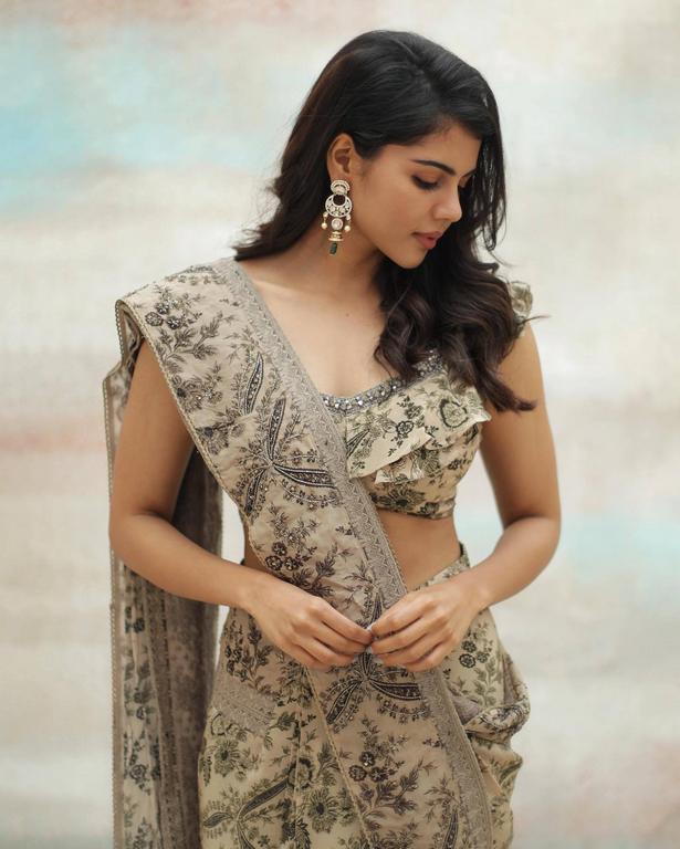 Kalyani Hot