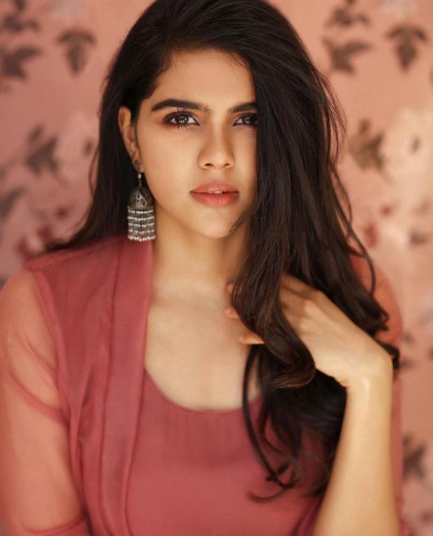 Kalyani Priyadarshan Hot
