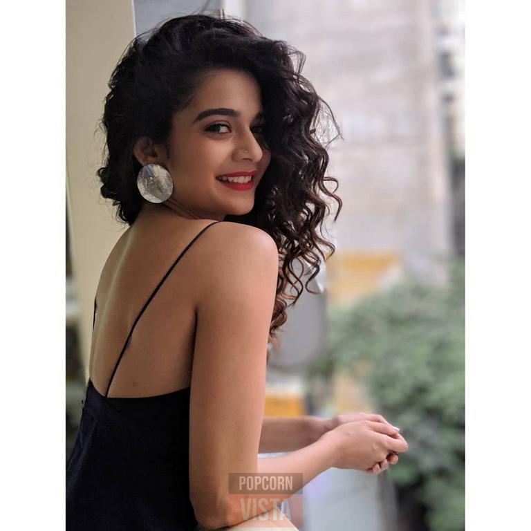 Mithila Palkar Hot Photos