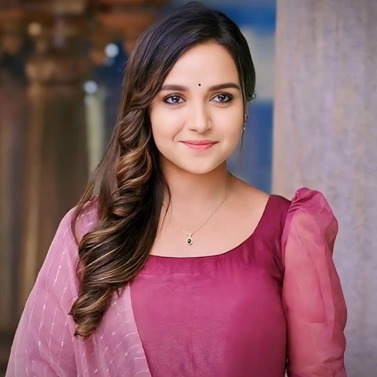 Nisha Ravikrishnan Hot