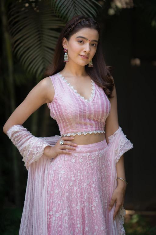 Rukshar Dhillon Hot