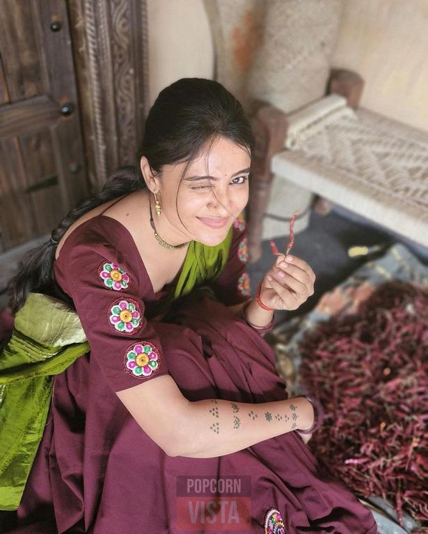 Shraddha Dangar Photos