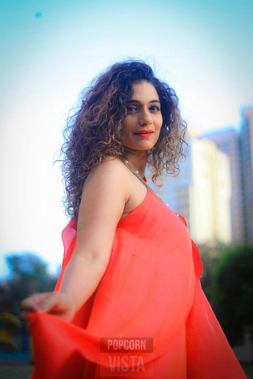 Urmilla Kothare Photos