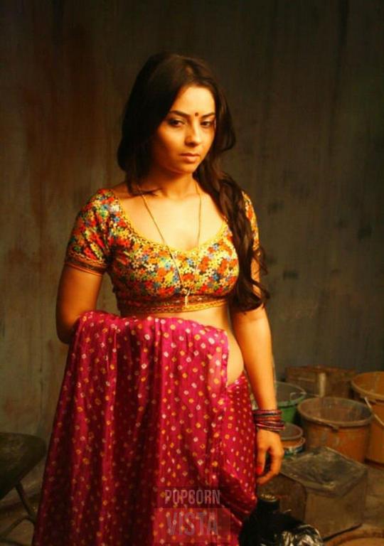 Sonali Kulkarni Hot Photos