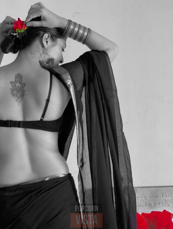 Tejaswini Pandit Hot